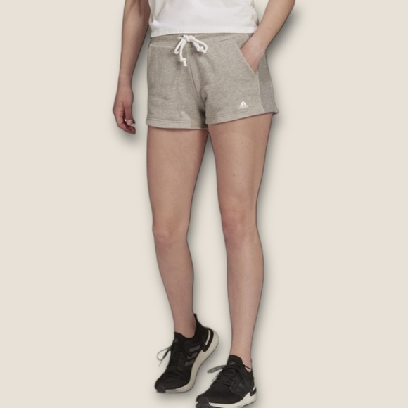 Adidas Women’s Fi Stadium Shorts Medium Grey Heather XS - Picture 1 of 11